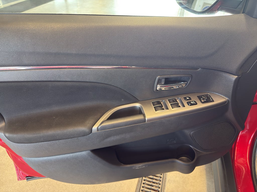 2020 Mitsubishi Outlander Sport SE 2.0