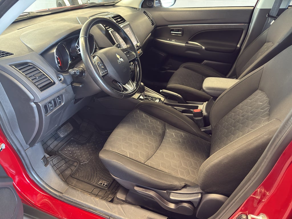 2020 Mitsubishi Outlander Sport SE 2.0