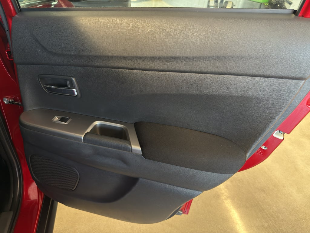 2020 Mitsubishi Outlander Sport SE 2.0