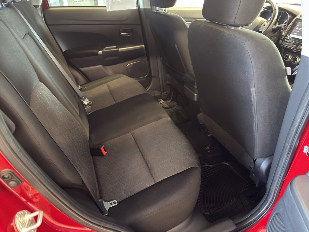 2020 Mitsubishi Outlander Sport SE 2.0