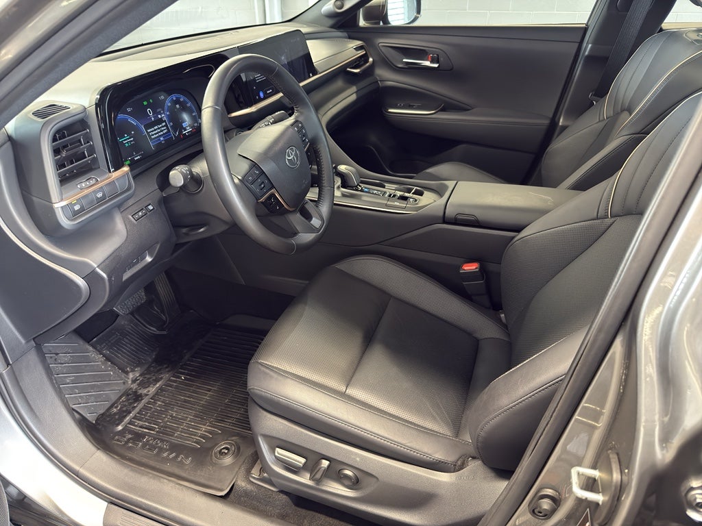 2023 Toyota Crown Limited