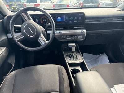 2025 Hyundai Kona SEL