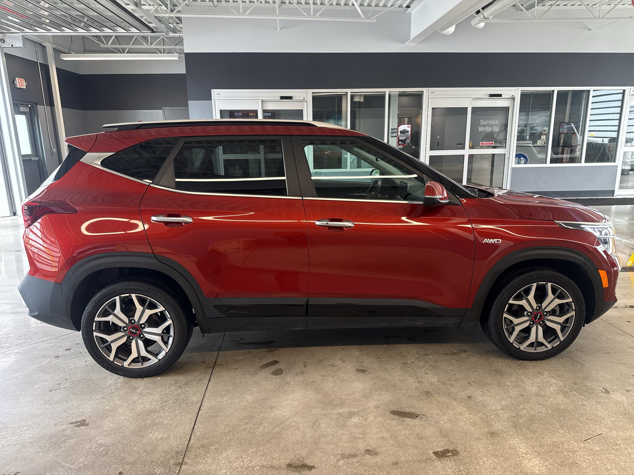 2023 Kia Seltos SX