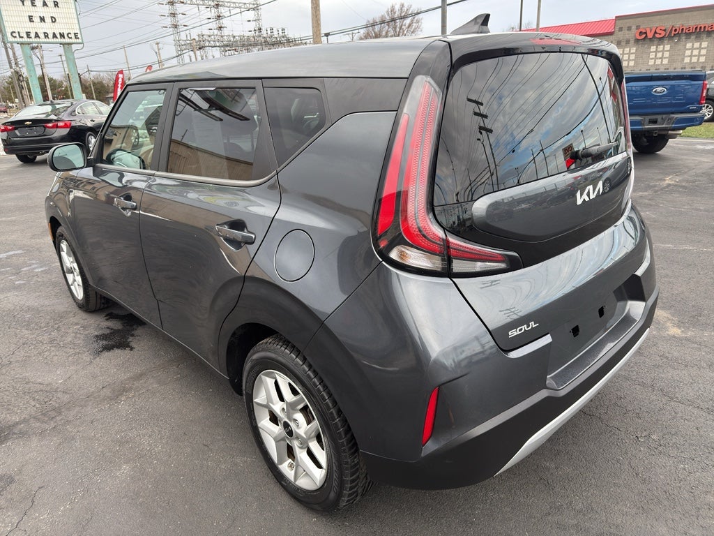 2023 Kia Soul LX