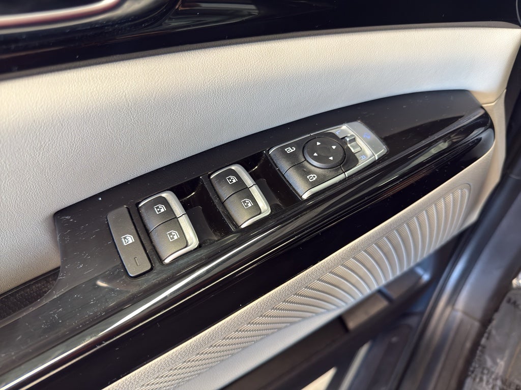 2024 Kia Carnival SX