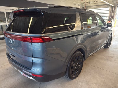 2024 Kia Carnival SX