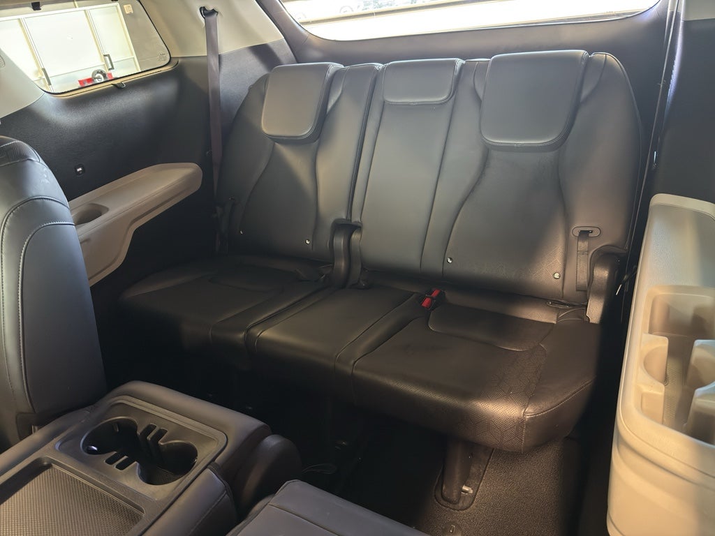 2024 Kia Carnival SX