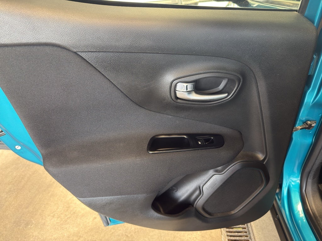 2021 Jeep Renegade Islander