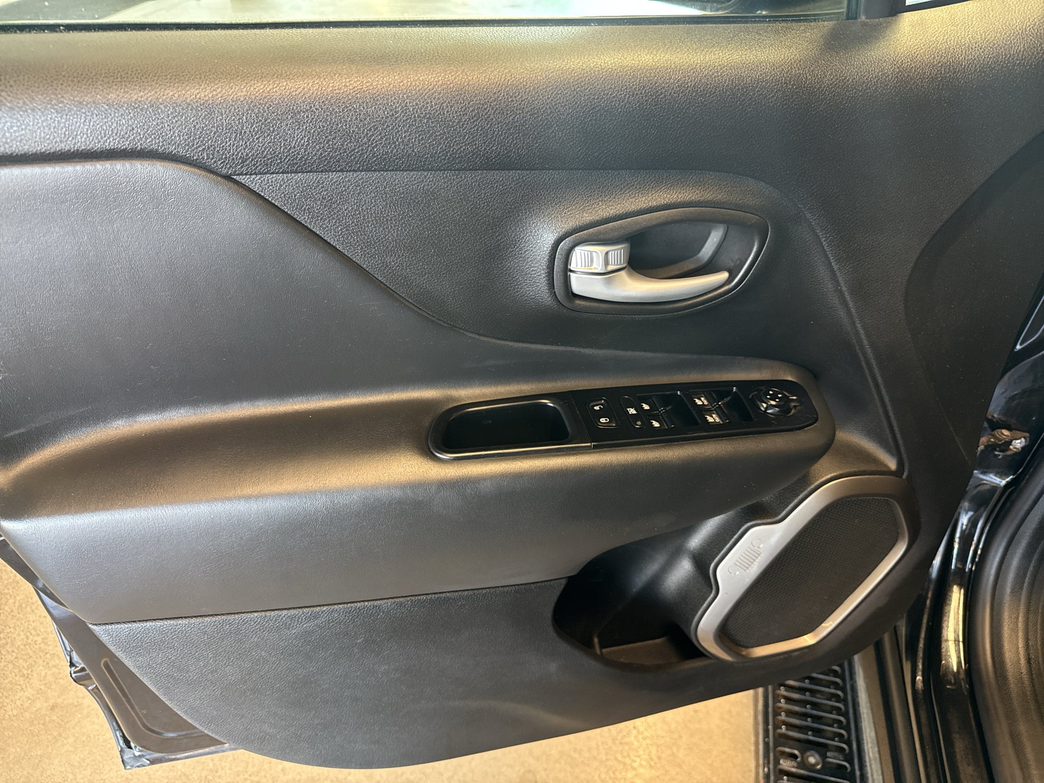2023 Jeep Renegade Limited