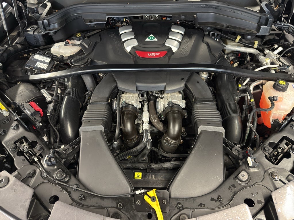 2023 Alfa Romeo Stelvio Quadrifoglio