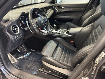2023 Alfa Romeo Stelvio Quadrifoglio