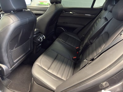 2023 Alfa Romeo Stelvio Quadrifoglio