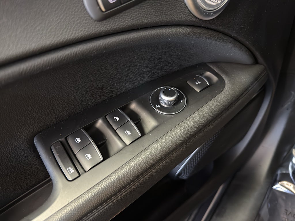 2023 Alfa Romeo Stelvio Quadrifoglio